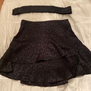 Black Cheetah print Mini Skirt. Very good quality!